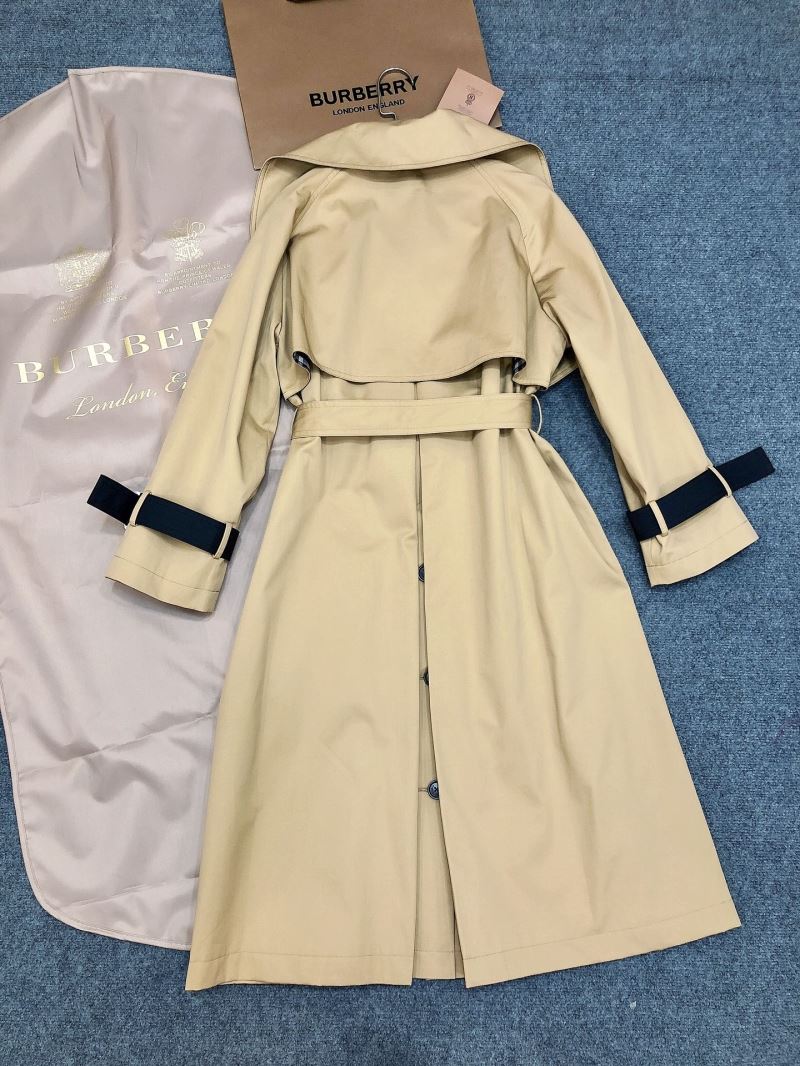 Burberry Outwear